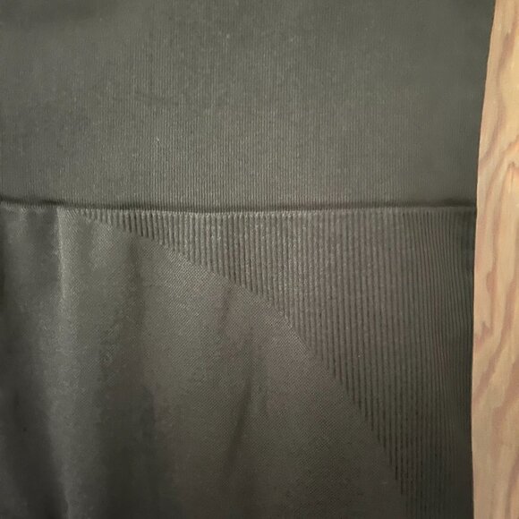 SET ACTIVE SCULPTFLEX® POWER HIGH-RISE LEGGINGS - Size XL in Espresso - Picture 6 of 7